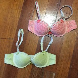 Lacy bow Aerie push up bras
